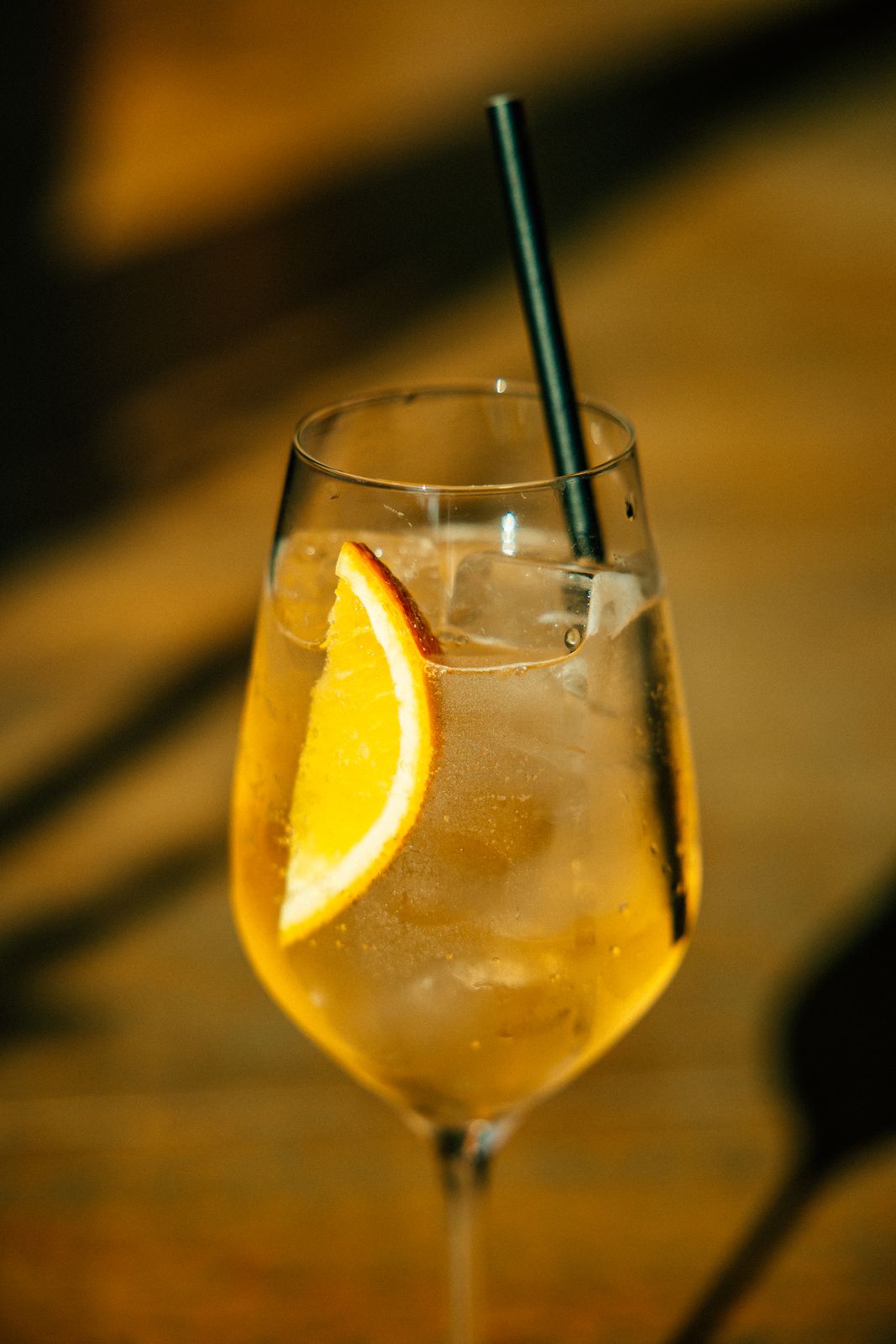 Peches et Creme cocktail with Aperol and Prosecco